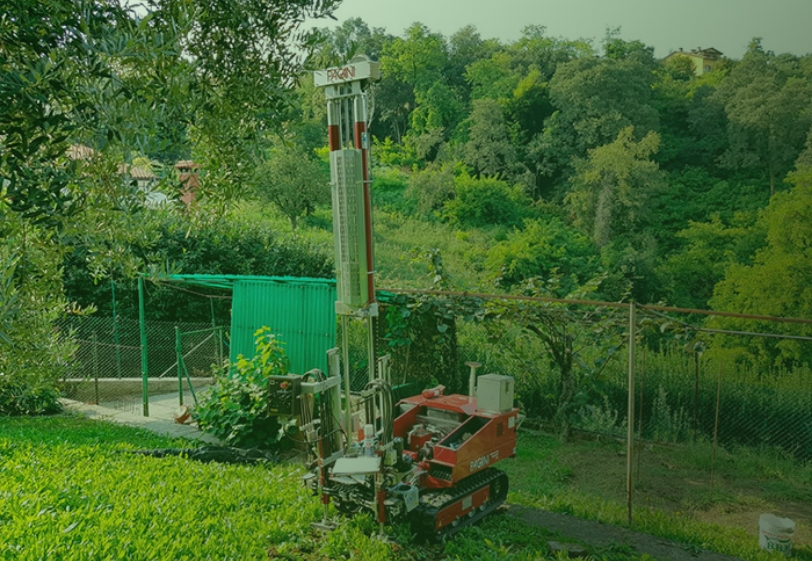 sonda geotecnica su collina