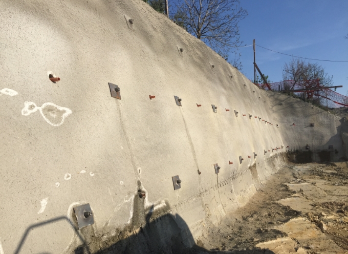 Dettaglio spritz beton su parete